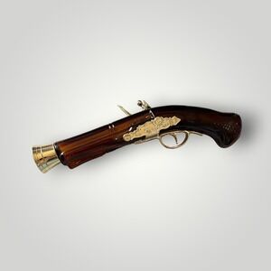 Vintage Avon Blunderbuss 1780 Everest After Shave Amber Glass Pistol Decanter